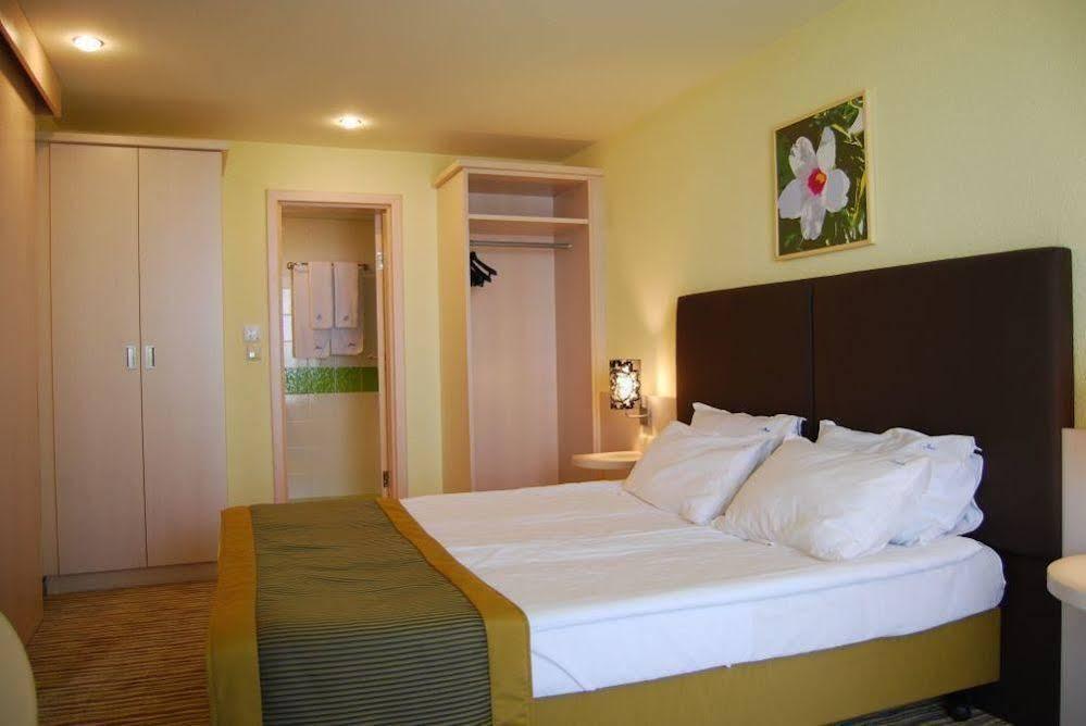 Hotel Gergana Албена Екстер'єр фото